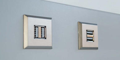 USPDoppelsteckdose12V USB Doppelsteckdose 12V