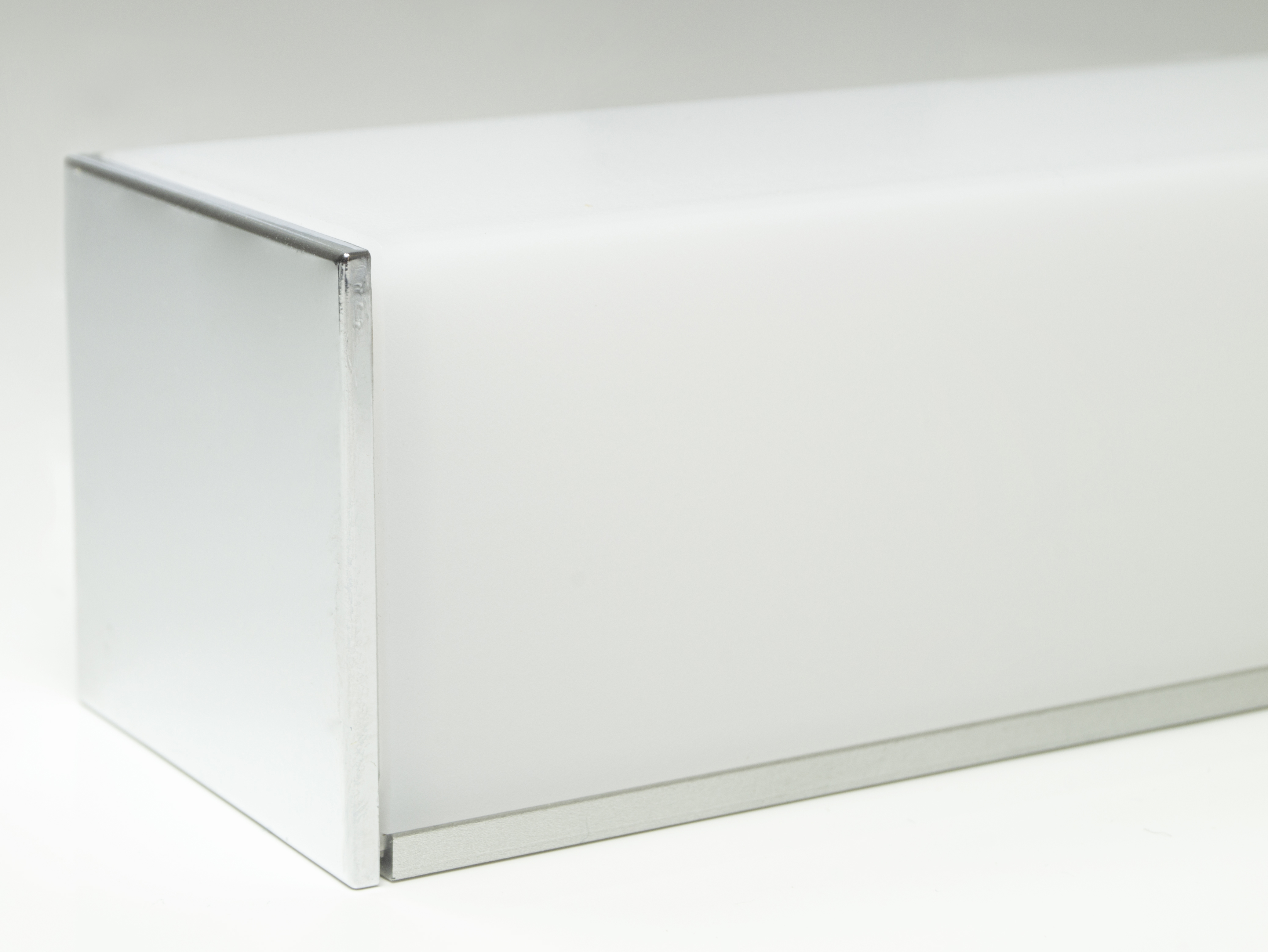 2000343_Quattro_Profil Quattro