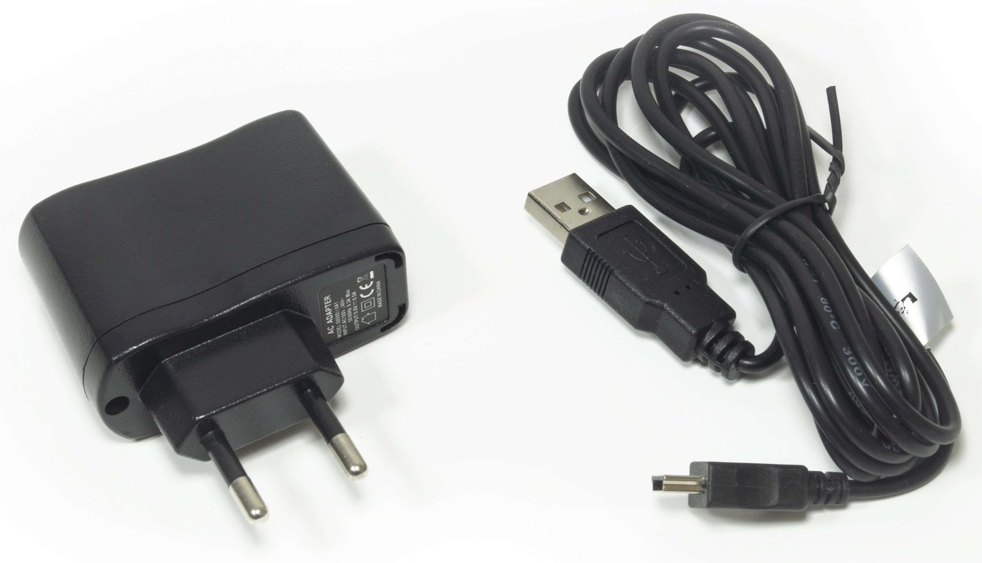 2000079_Steckernetzteil-mit-Mini-USB Netzteil Smart